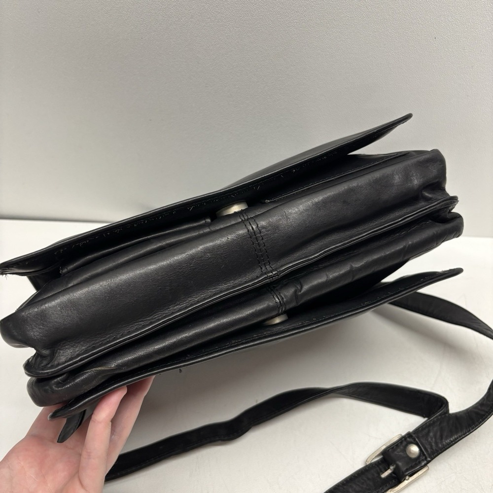 Vintage Wilsons Leather Bag Black Leather Messenger Bag Organizer Career Office - Picture 14 of 16